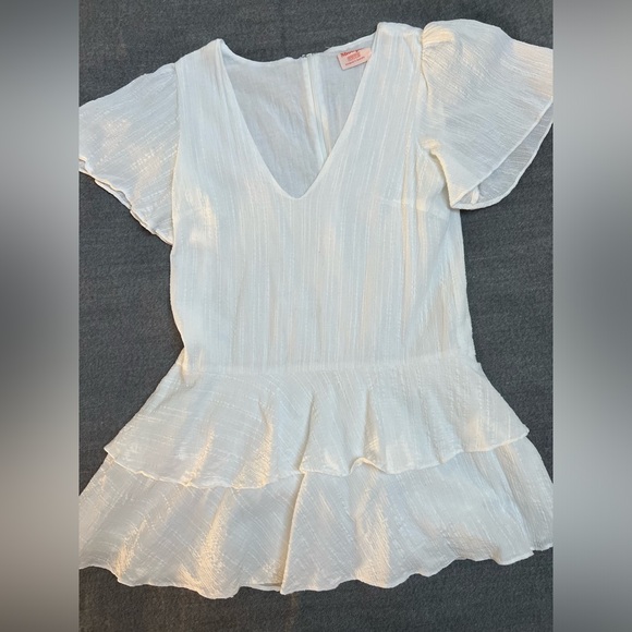 Cute white dress from Showpo size US4 - Picture 1 of 4